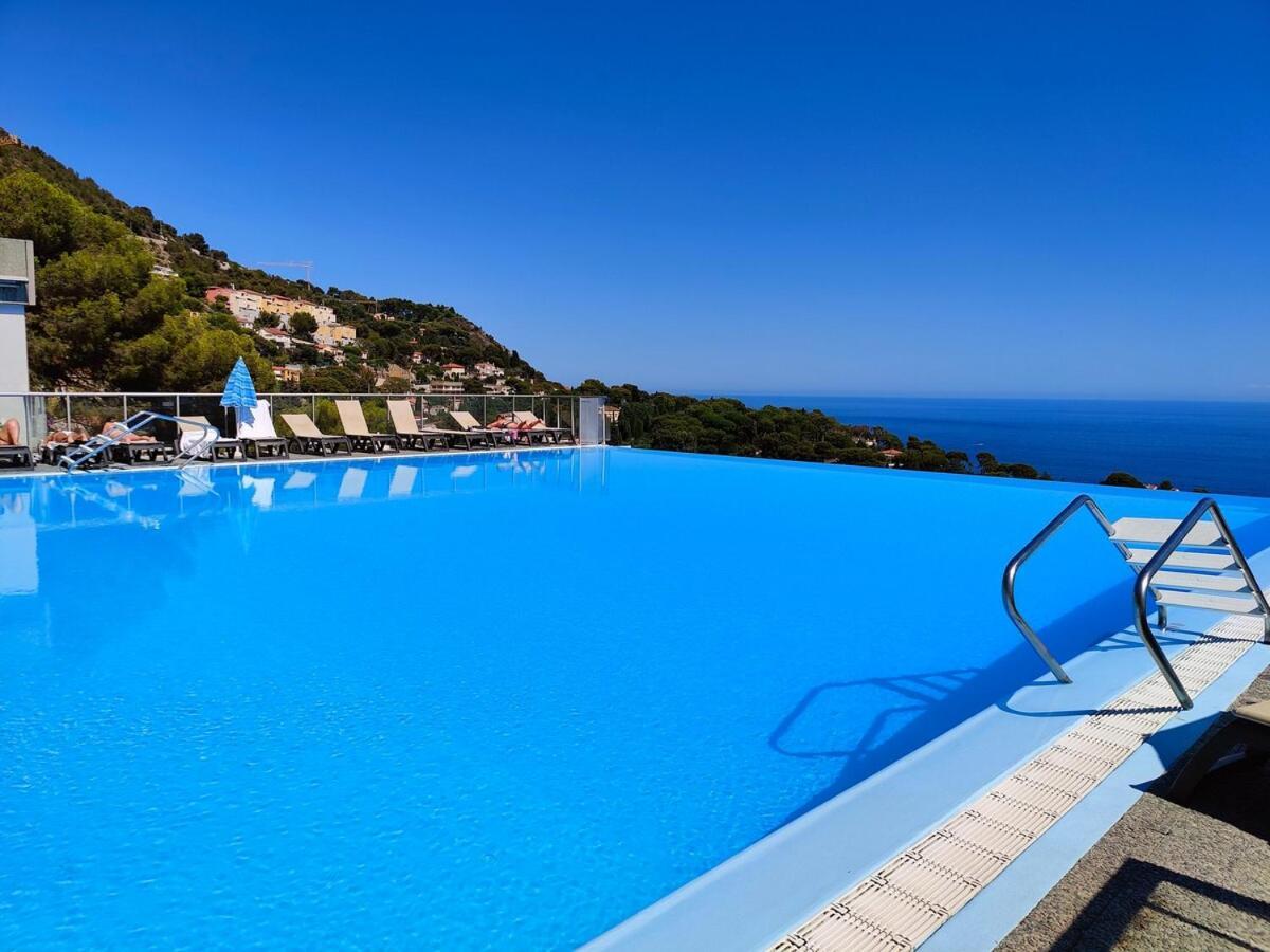 Le Coq -Splendide Vue -Magnifique Piscine -Parking Appartement Cap-d'Ail Buitenkant foto